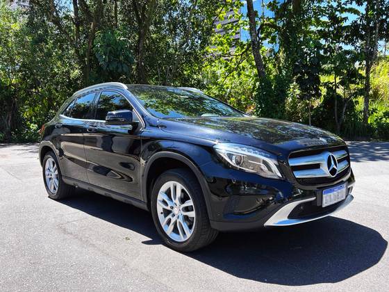 MERCEDES-BENZ GLA 200 1.6 CGI ADVANCE 16V TURBO GASOLINA 4P AUTOMÁTICO